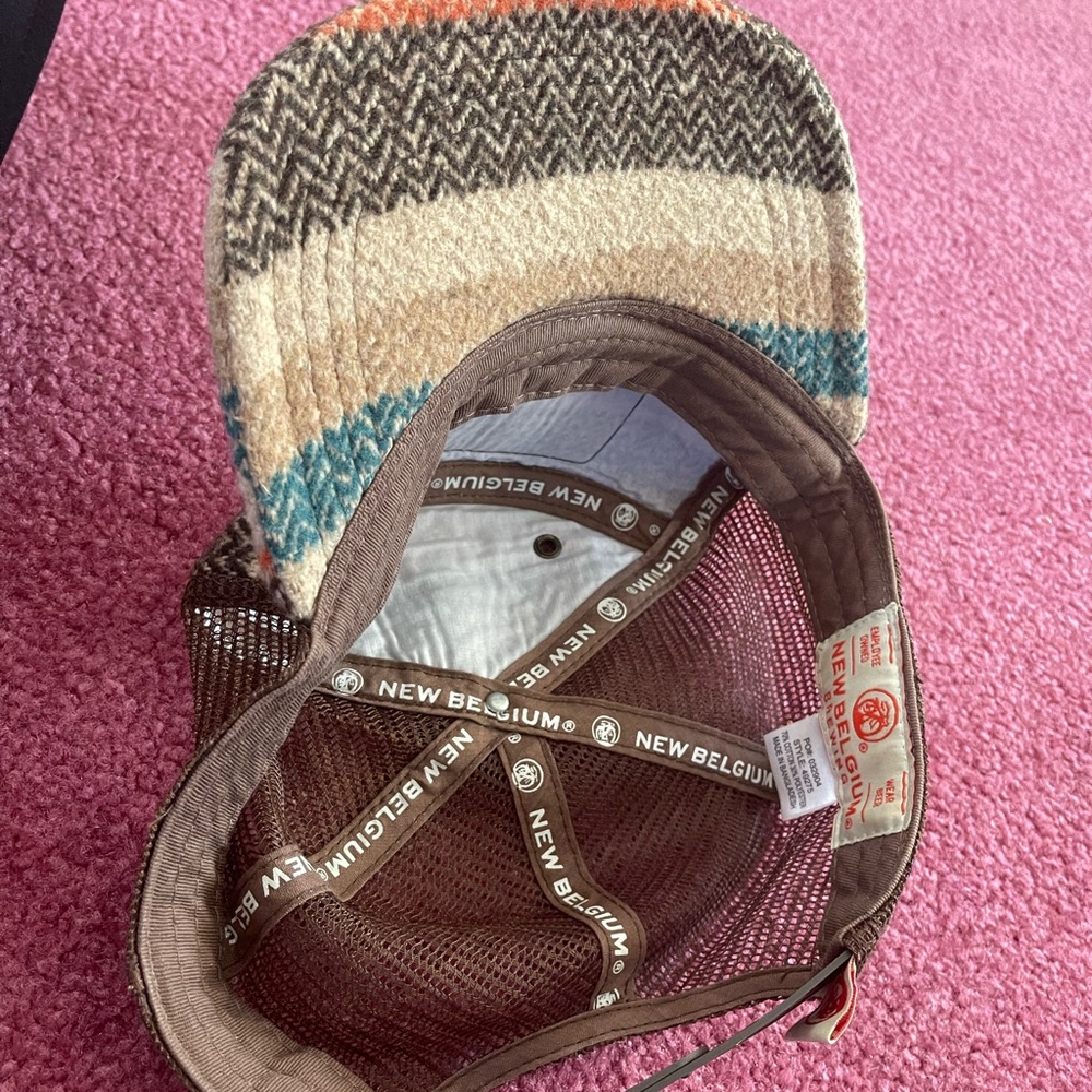 Men’s Multicolor Patterned Hat - Picture 5 of 5